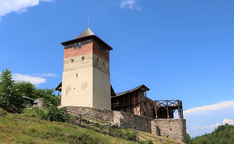 Cetatea Mălăieşti, Romania, Romania